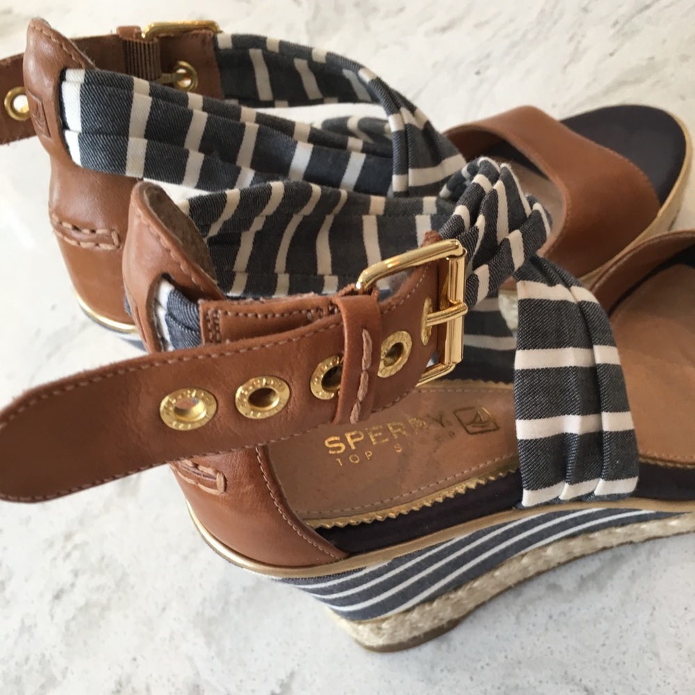 Speery Wedge Nautical Sandals